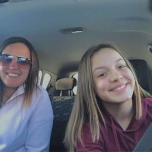 Meet your Posher, Kendra